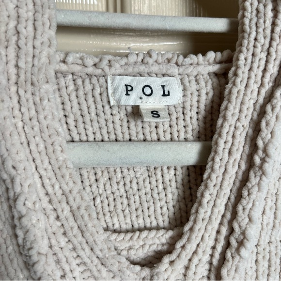 POL Oversized Chunky Knit Hooded Sweater Bishop Sleeves - Picture 3 of 7